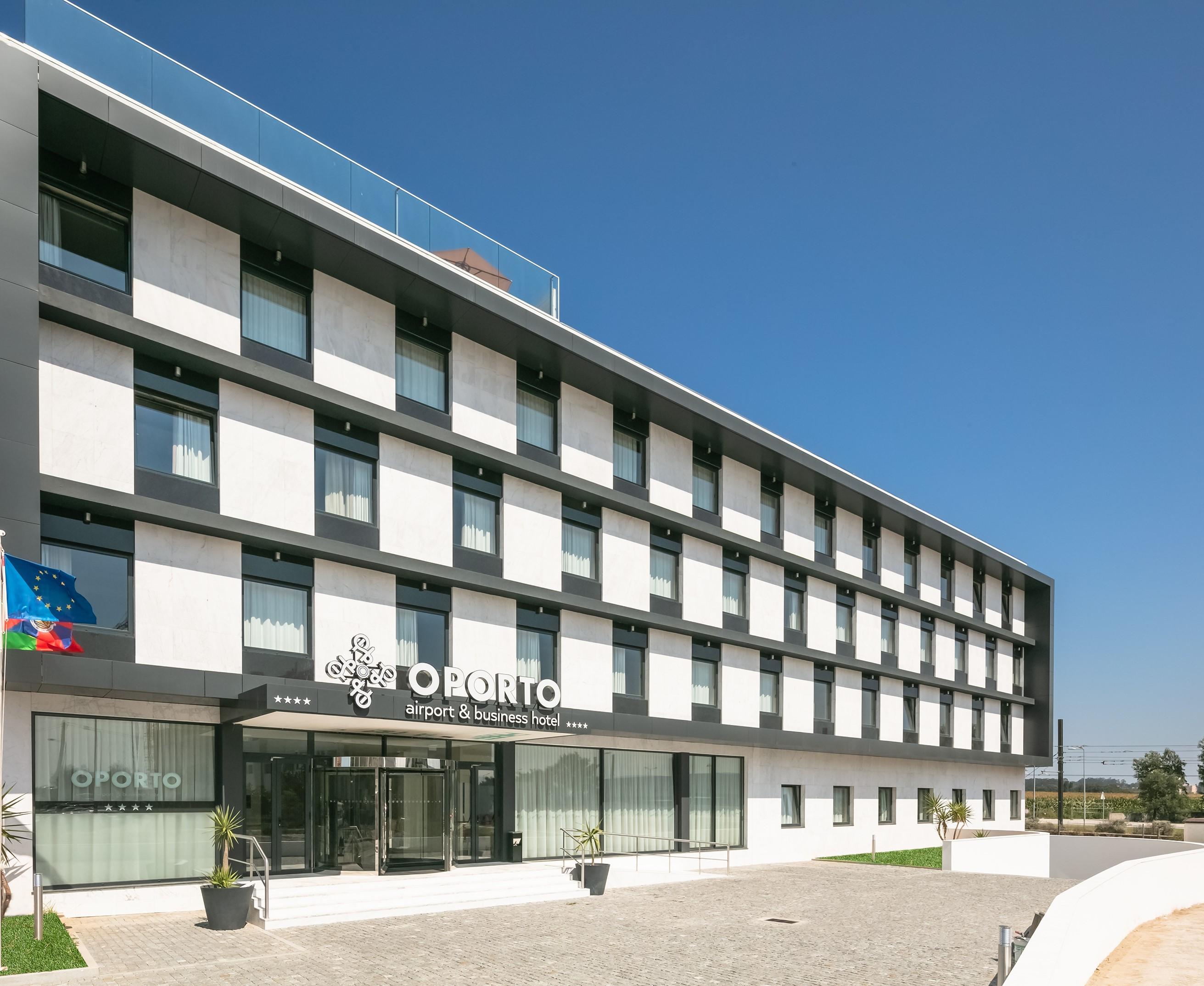 Oporto Airport & Business 4*