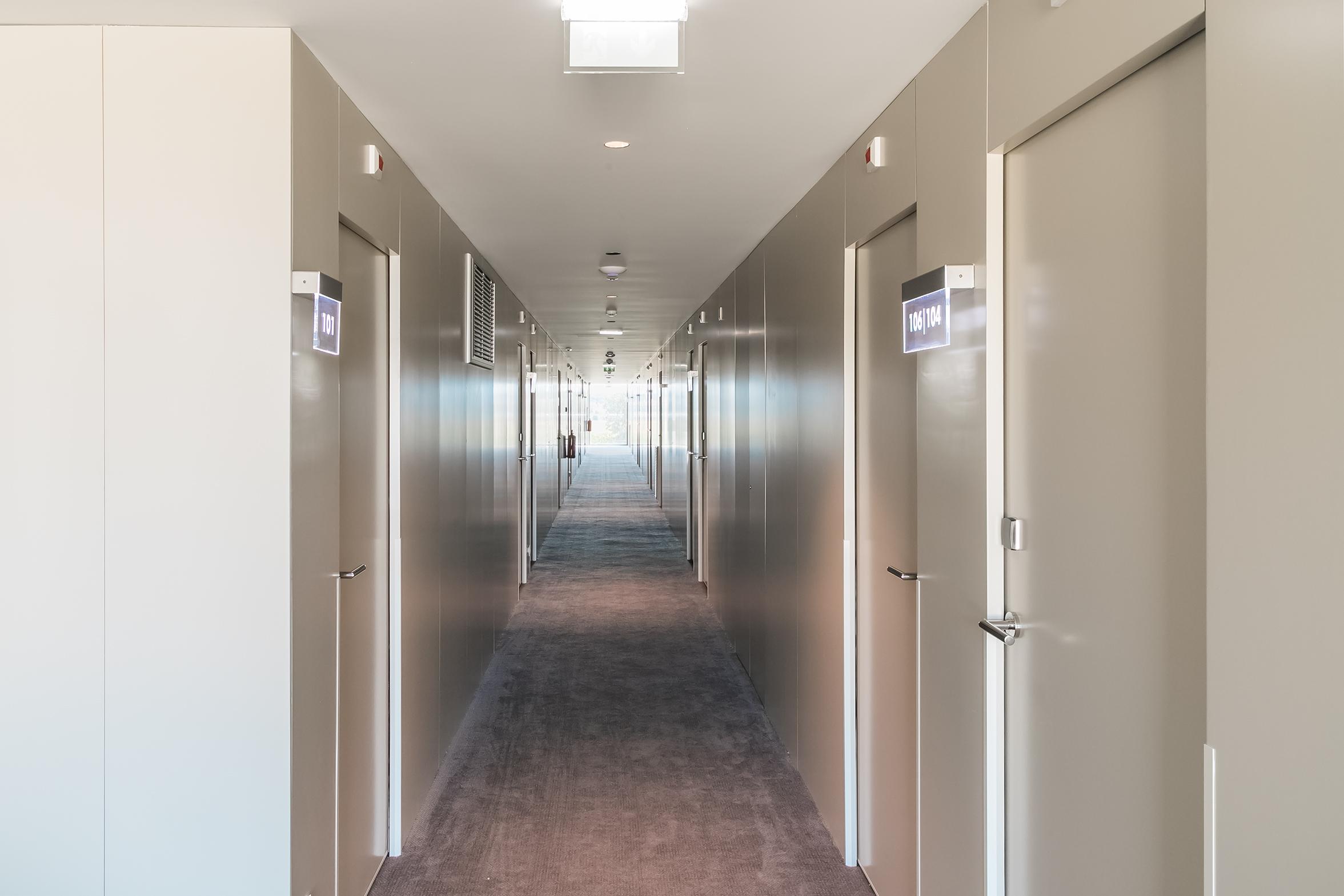 Oporto Airport & Business Hotel