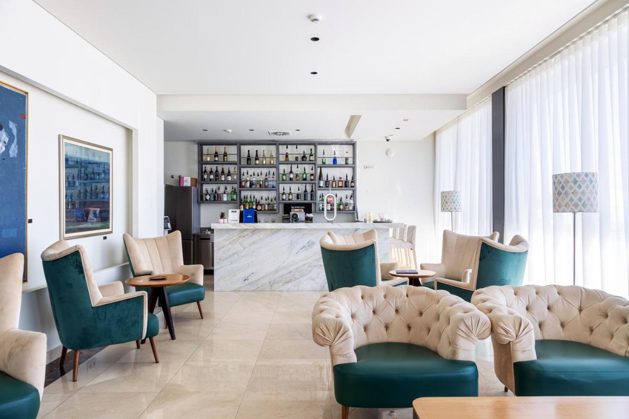 Hotel Oporto Airport & Business Maía