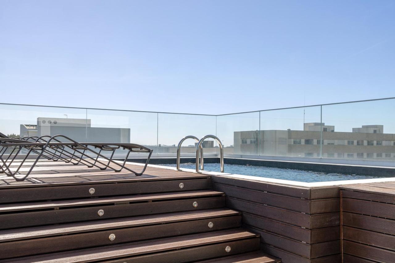 Oporto Airport & Business 4* Maía