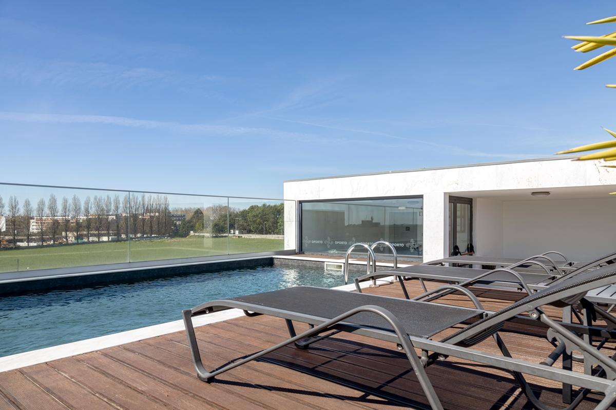 Hotel Oporto Airport & Business 4*
